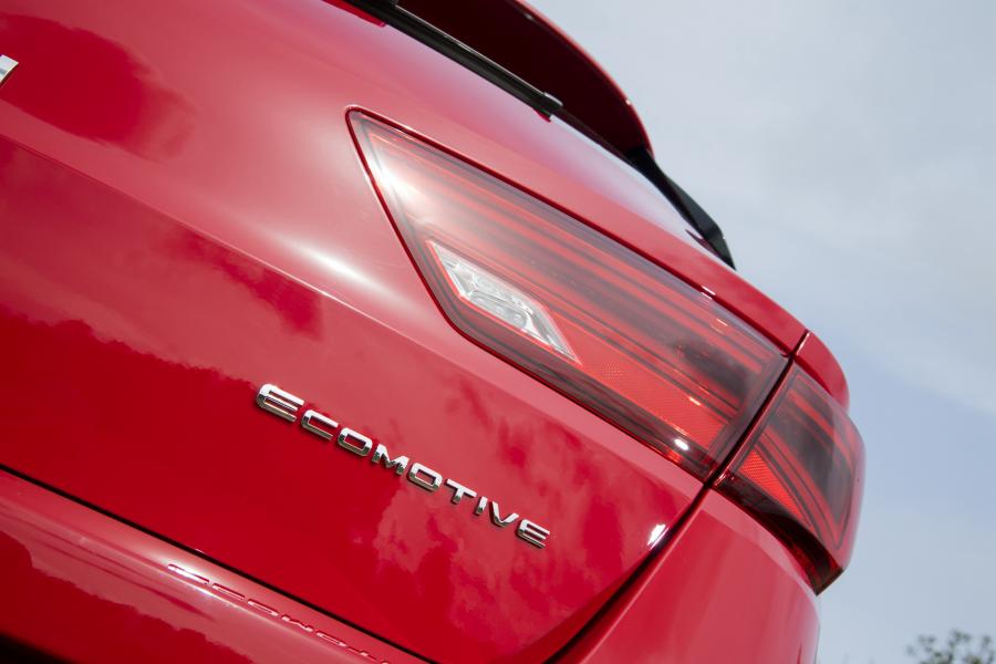 Детали экстерьера Seat Leon ST Ecomotive 2017 года  (UK) (фото 2 из 17)